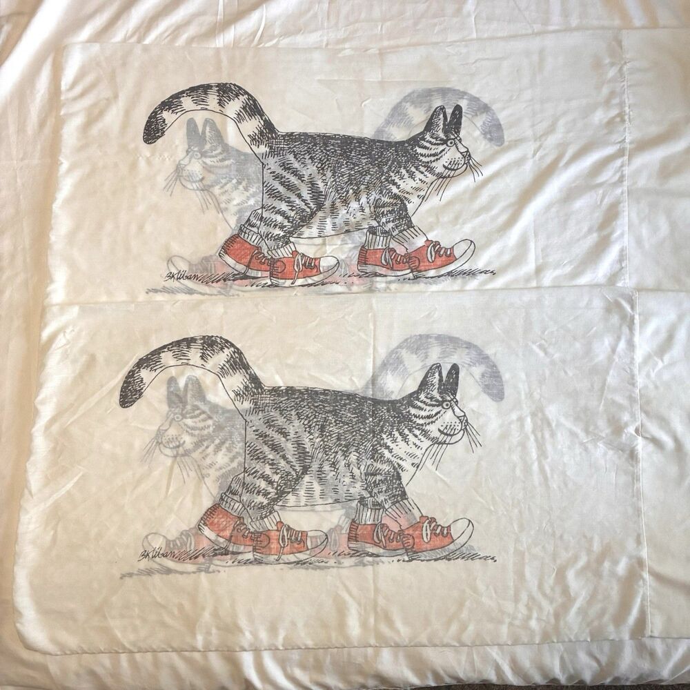 Vintage B Kliban CAT w/Red Sneakers King Size Set of 2 Pillowcases 36" x 20"